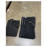 To complete sets of Alan riches in canvas