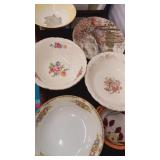 Group of 5 china collectible bowls and one floral