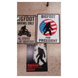 Metal signs x3 Big Foot