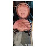 Victorian style velvet chair great condition