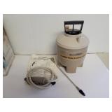 Suncast home & garden 1 gallon sprayer