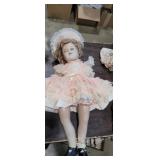 Large composition Shirley temple doll 28in