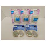 6 Mam (glow in the dark) & 4 Phillips pacifiers
