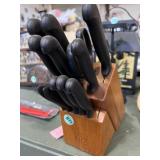 Knife block with knives