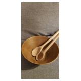 Wood style bowl made feom plastic. And two old