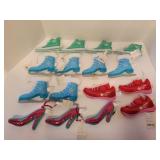 16 Wondershop Christmas Ornaments 4in shoes,