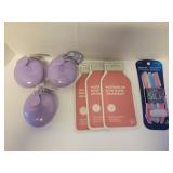 3 Conair shampoo brushes, 3 moisturizing face