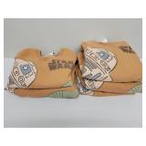 5 Star Wars Mandalorian sweatshirts (3 are size