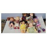 Uneeda sophisticated dolls, little house on