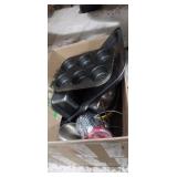 Kitchen ware, baking sheets mixing bowls and more