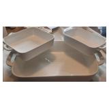 3pc porcelain baking pan set. 9x11, 6x6 and 3x4