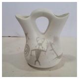 Signed Navajo wedding vase 5.5in tall