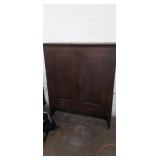 Double door wooden shelving 51x44x15in