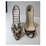 Shoes one whole drinks the other trinkets