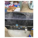 vintage Aladdin plastic lunch box 2 thermoses