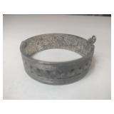 Hinged metal bangle