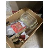 Box lot of 3 glass loaf dishes, 2 metal loaf