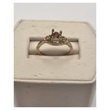 14k Gold Ring with Diamonds size 5  1.51 grams