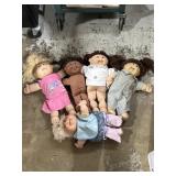 Mix of Cabbage Patch dolls