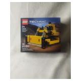 Lego Technic Heavy Duty BullDozer 42163195
