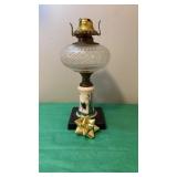 Vintage oil lamp composite flower milk glass lamp
