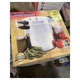 Kirby and Alan 22 quart pressure canner/cooker