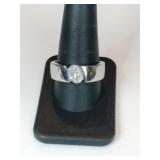 Silver band clear Stone marked 925 size 10