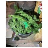 Can full of flexible, garland