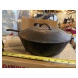 Vintage No. 8 Cast Iron Dutch Oven with Lid