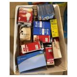 Assorted lot of light bulbs