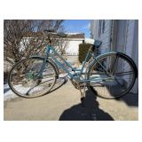 Schwinn Breeze bicycle