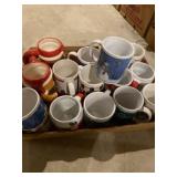 Flat of holiday mugs