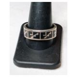 Silver black onyx Stone band ring. Marked 925