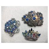 3 silvertone blue rhinestone brooch