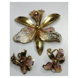 Gold tone purple white enamel sugar coated brooch