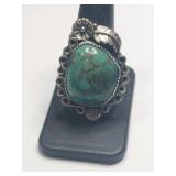 Silver Navajo turquoise ring size 9.5.    .495oz