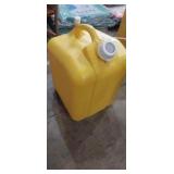 Igloo kert jug , for diesel fuel yellow 5gal