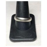 White gold band ring marked 14k size 10.5.