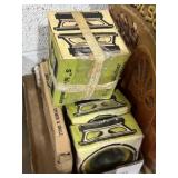 New vintage 5-inch hi-fi speakers one with grille