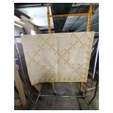 Vintage quilt, "Double Irish Chain" pattern, Size