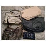 4 stylish tote bags and one wallet