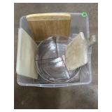 Tote with a Lazy Susan turntable and cutting