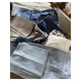 Womenï¿½s pants and jeans lot