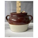 USA glazed stoneware bean pot 4.5" tall