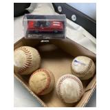 1970 Oldsmobile 442 diecast model one softball
