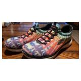 Very lightly used womens size 10 sketchers