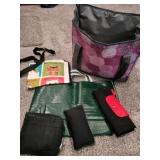 Tote bags fold up on the bags