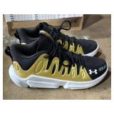 Size 8 Under Armour Women