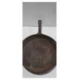 Wagner 1891 series 10 1/2in cast iron skillet