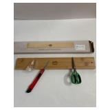 Magnetic tool & knife holder for wall